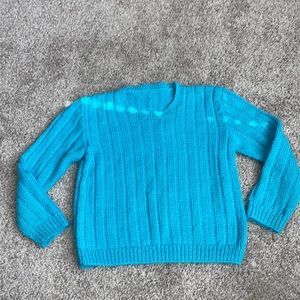 Hand knit sweater 🤩